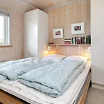 4 Star Holiday Home In Henne Ferienhaus *
